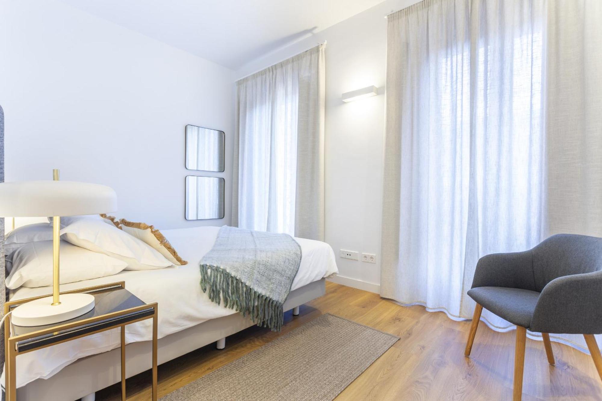 Cibeles Luxe In Madrid Apartment Exterior photo
