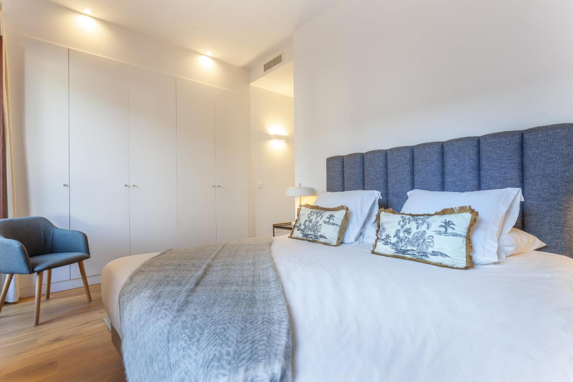 Cibeles Luxe In Madrid Apartment Exterior photo